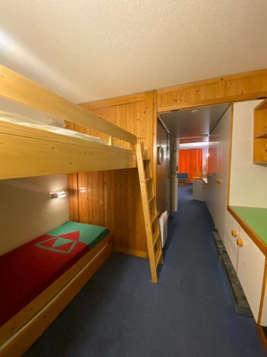 lit double en mezzanine et lits simple